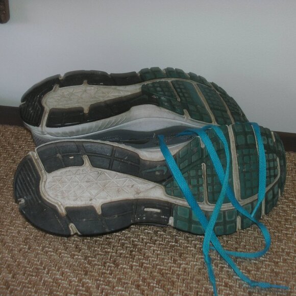 Nike Shoes Revolution 2 Grey Black Athletic Sneakers 554953-003 men size 12 - Picture 5 of 5